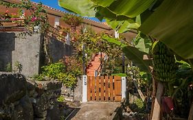 Casa Dos Tercos By An Island Apart